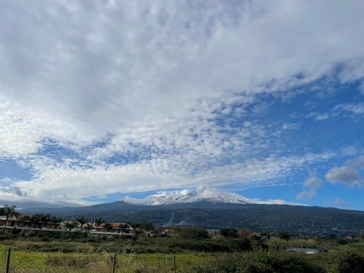 Perla Marina Appartement Mascali Buitenkant foto